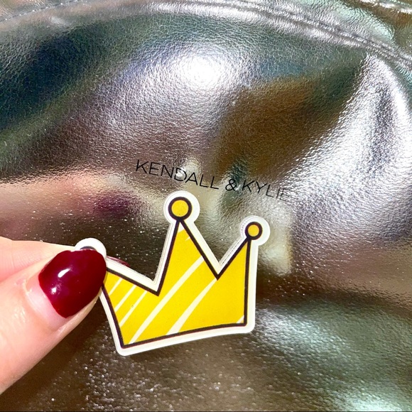 Ardene Kendall & Kylie collection silver backpack - Picture 2 of 4